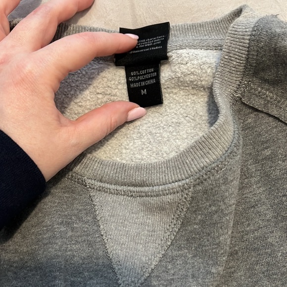 HARRY POTTER Gryffindor sweater - Picture 5 of 5